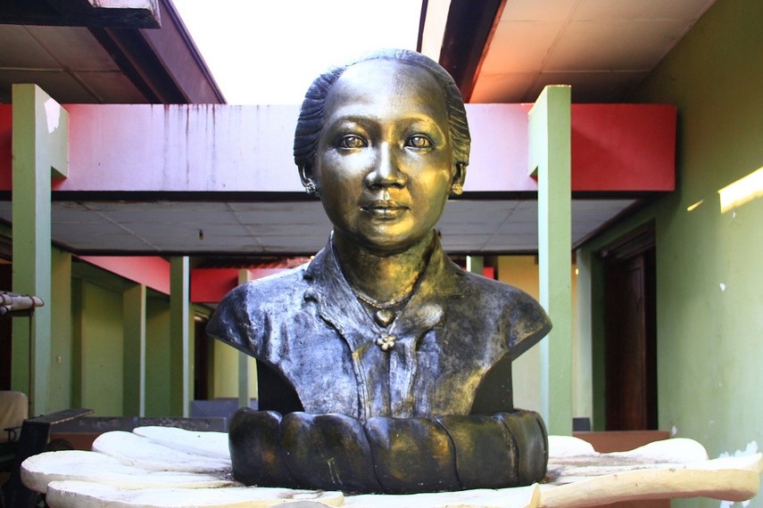 RA.Kartini dan perjuangannya untuk pendidikan bagi kaum perempuan